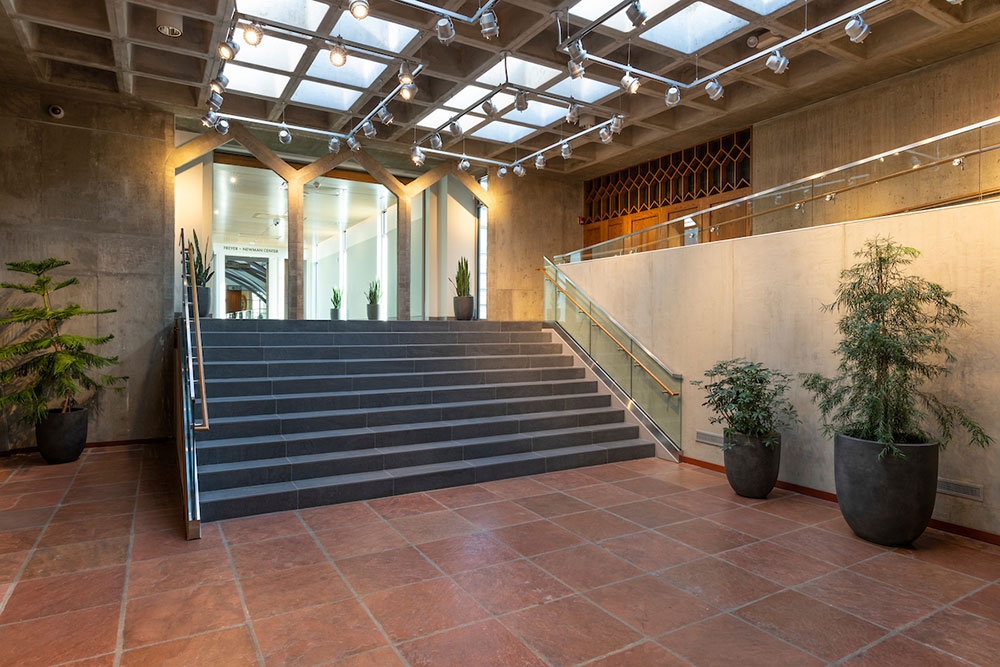 Gates Court with the bridge to the Freyer - Newman Center