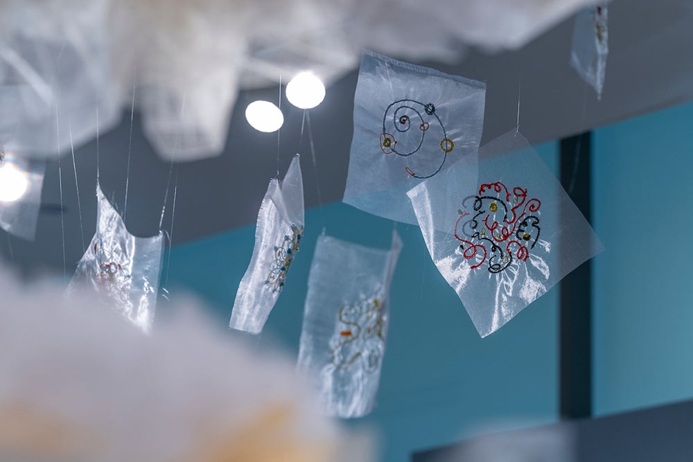 Ana María Hernando, Écoutons / We Listen / Escuchamos, cotton thread embroidery on organza, 2020-2021 (ongoing).