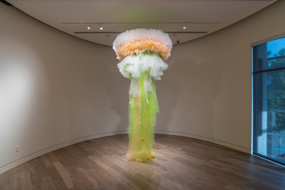 Ana María Hernando, Fervor, tulle and mixed media, 2021.