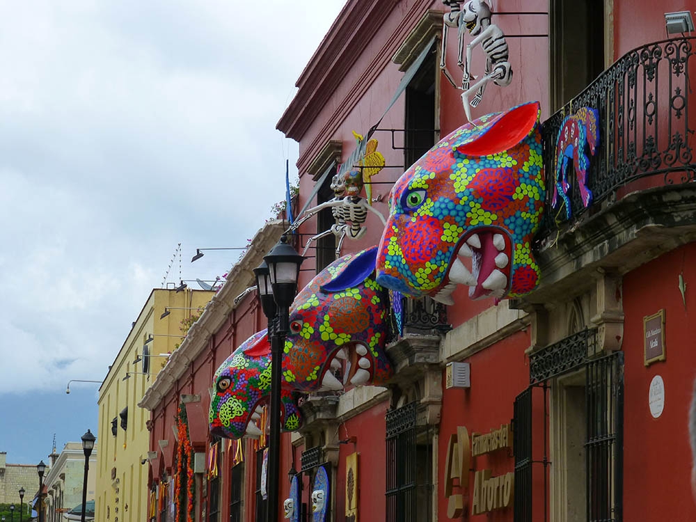 Giant alebrijes