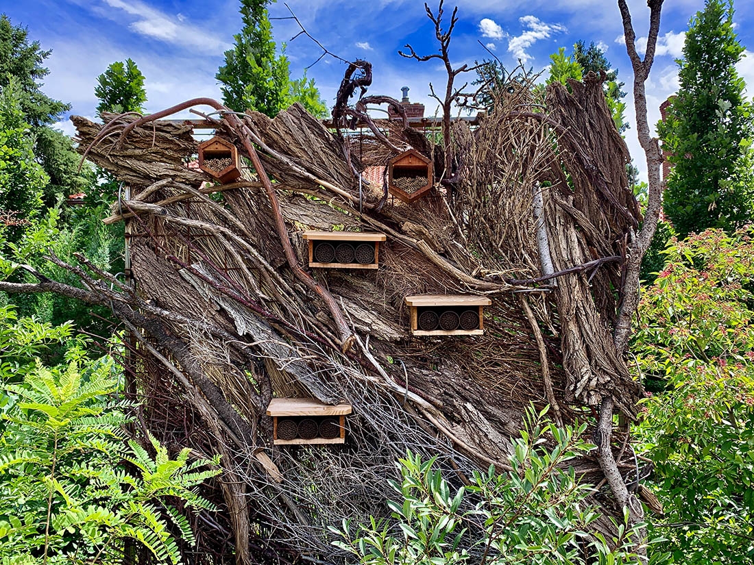 material library for animal habitat