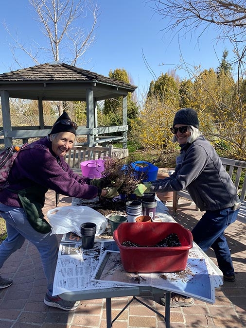 Guild members at Spring Dig